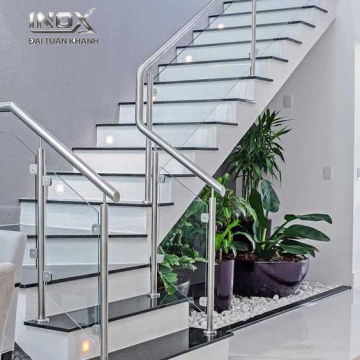 CẦU THANG INOX 01