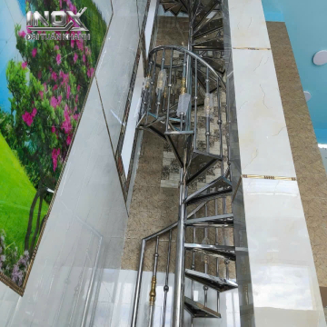 CẦU THANG XOẮN ỐC