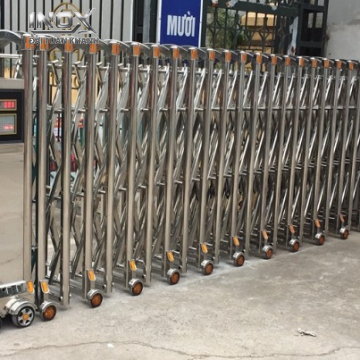 CỔNG XẾP INOX 01